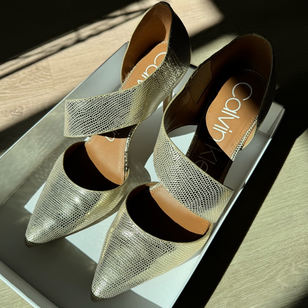 Calvin Klein Gella Shiny Lizard Heels